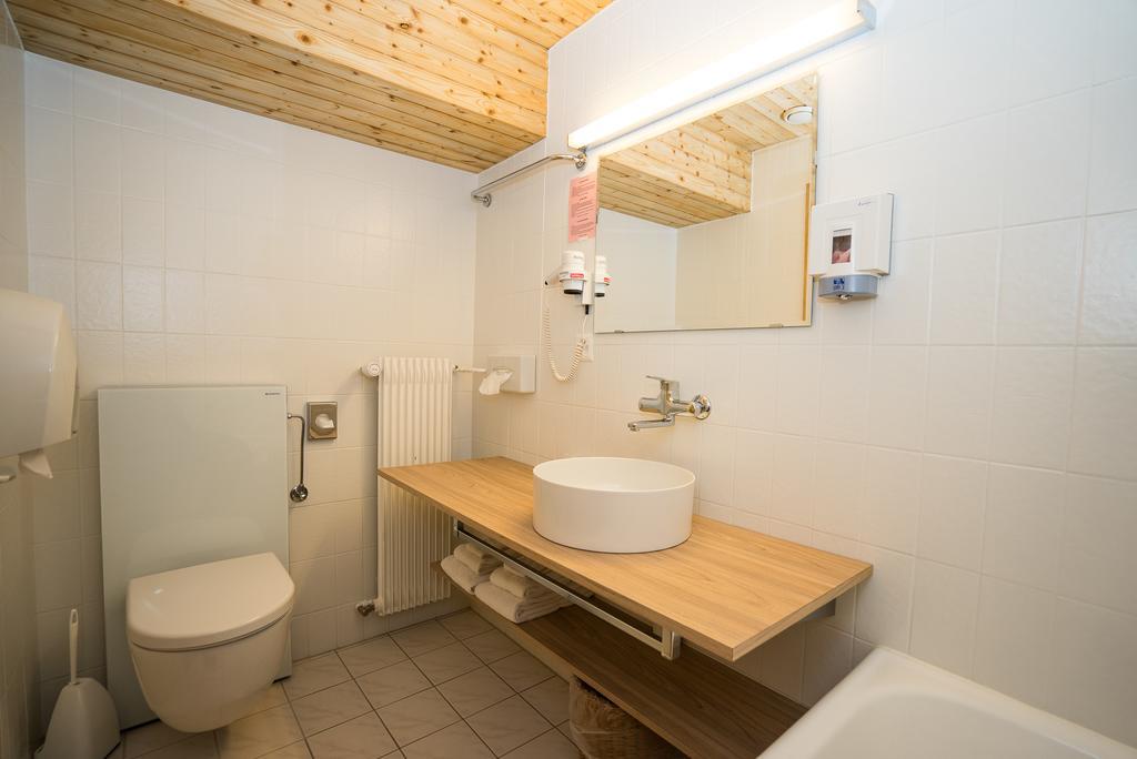 Hotel De Moiry Superieur Grimentz Szoba fotó